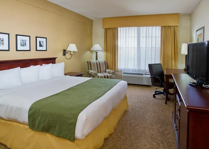 Country & By Radisson, Mesa, Az 4*