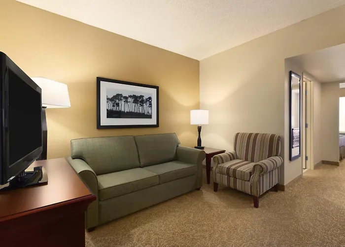 Country & By Radisson, Mesa, Az